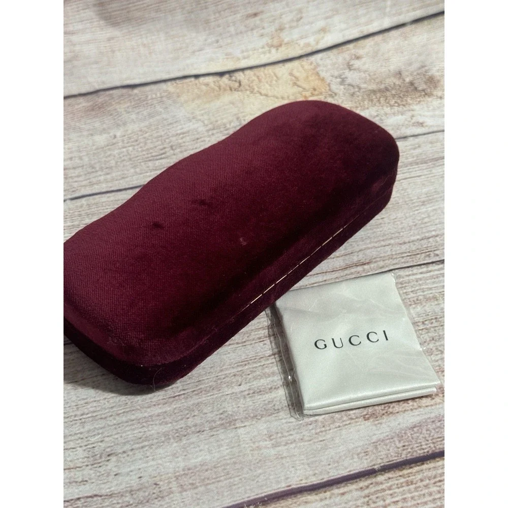 Gucci Glasses Clamshell Hard Case Burgundy Maroon Velvet w/ Microfiber Cloth